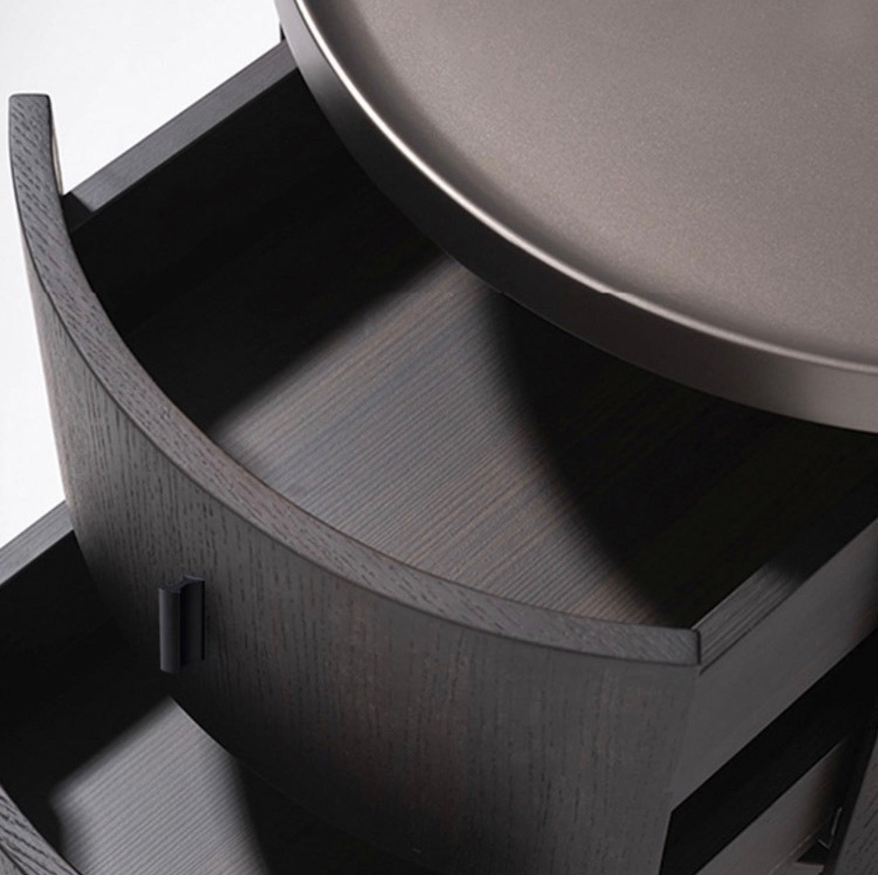 Side drawer