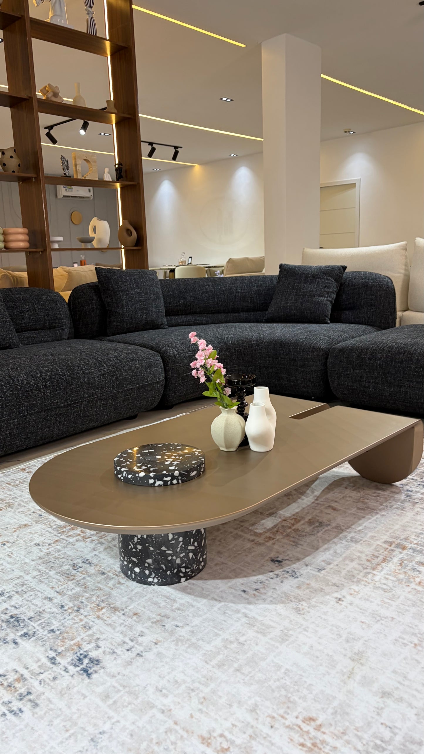 HALO COFFEE TABLE