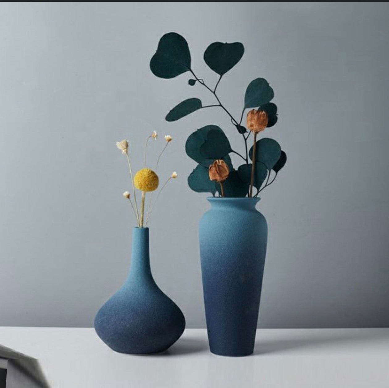 Ceramic frosted vase