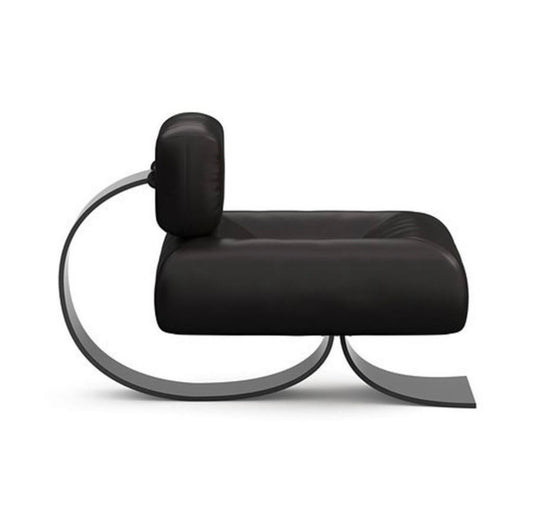 Iron fishtail chair