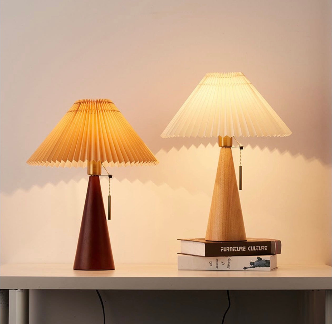 Table lamp